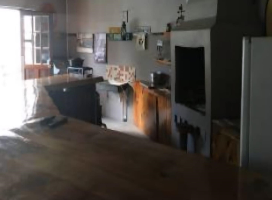 9 Bedroom Property for Sale in Ficksburg Free State